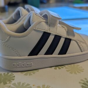 NWT Adidas Grand Court I Toddler 6 Tennis Shoes
